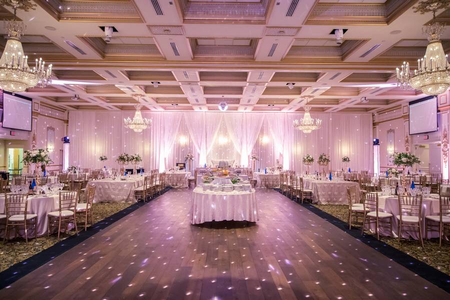 Dream Wedding Guide: Chicago Suburbs